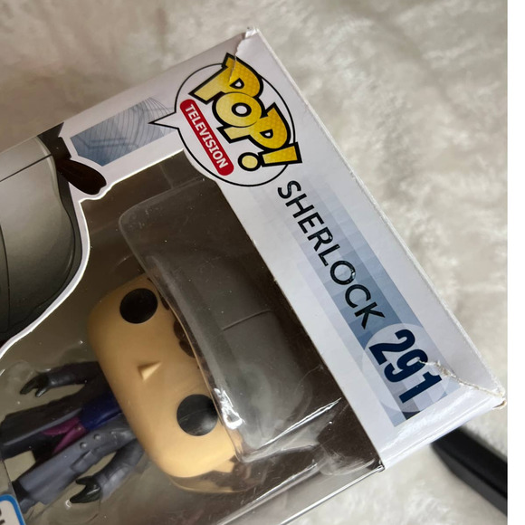 Funko POP! Television Sherlock Vinyl Figure [Deerstalker Hat] - Picture 4 of 4